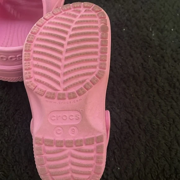 CROCS Pink Slippers with Perforated Design and Rotating Heel Strap - Picture 2 of 6
